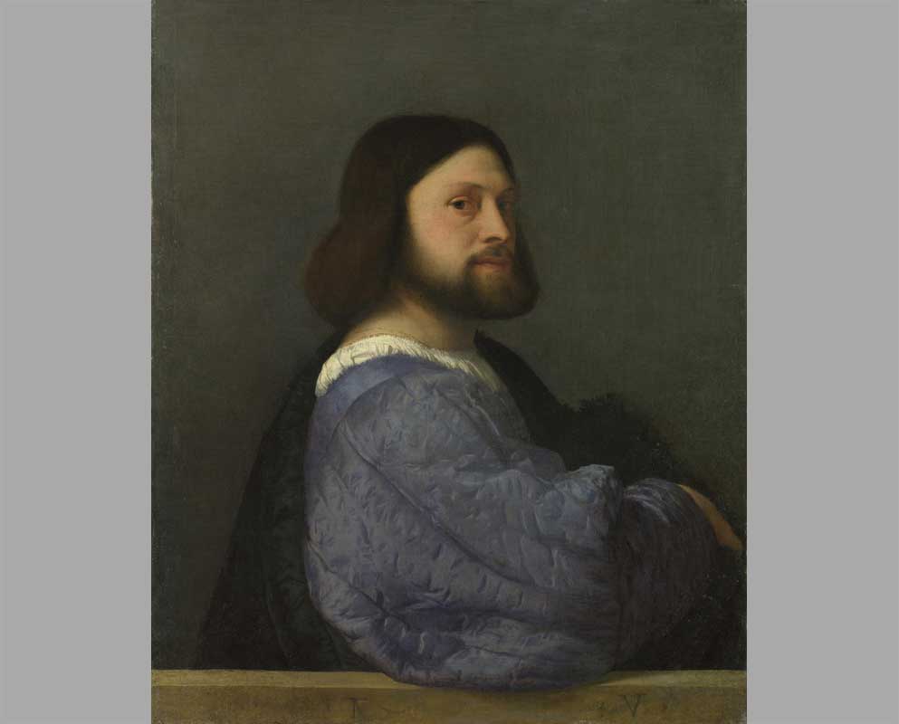 2 Портрет мужчины в платье с синими рукавами